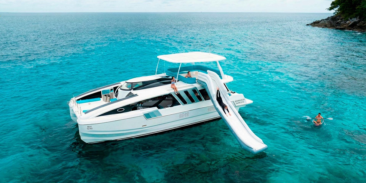 Аренда моторного катамарана Power Catamaran 50 на Пхукете